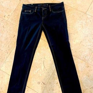 Guess skinny jeans.
